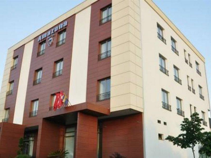 Amazona Hotel Babimoc Екстериор снимка