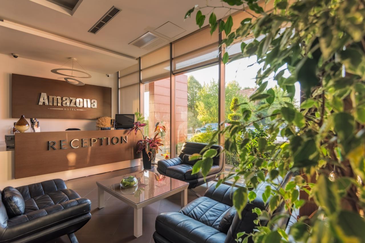 Amazona Hotel Babimoc Екстериор снимка