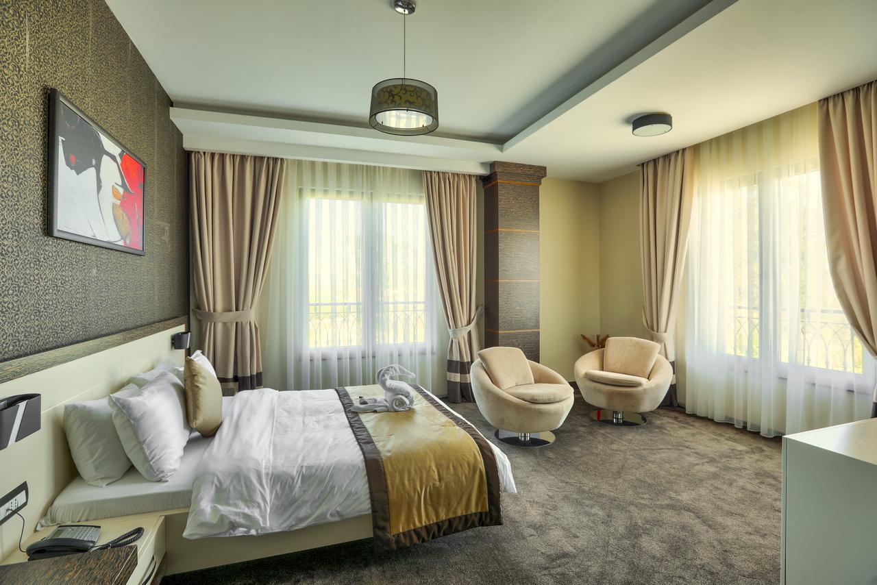 Amazona Hotel Babimoc Екстериор снимка