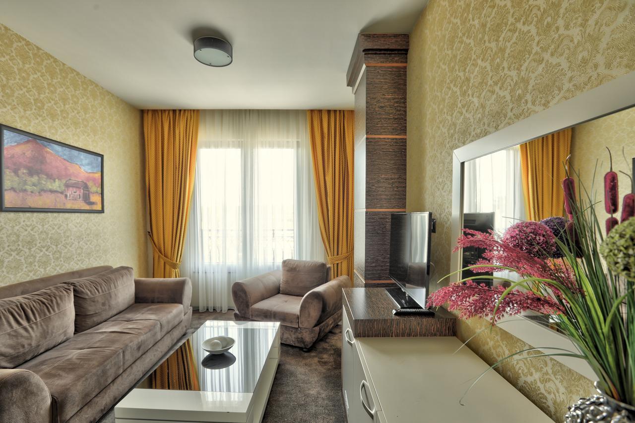 Amazona Hotel Babimoc Екстериор снимка