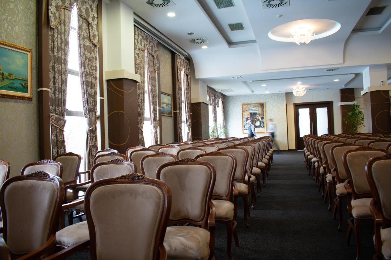 Amazona Hotel Babimoc Екстериор снимка